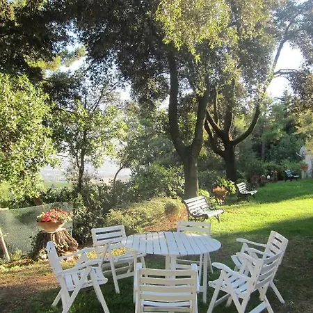 Casale Della Luna Διαμέρισμα *