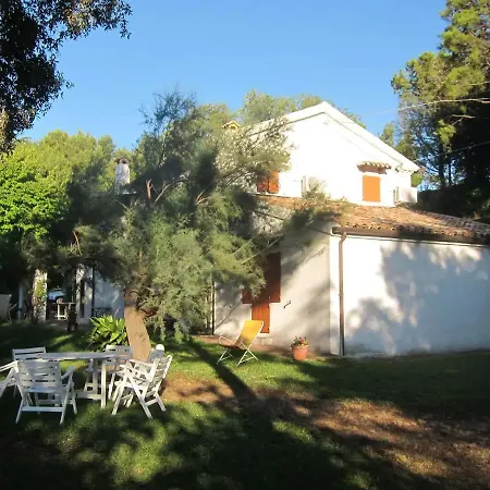 Casale Della Luna Апартаменты *