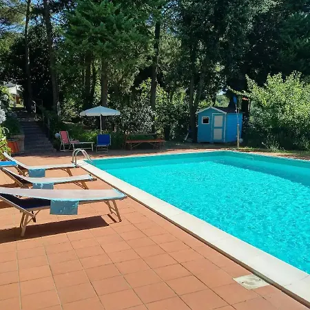 Lägenhet Casale Della Luna